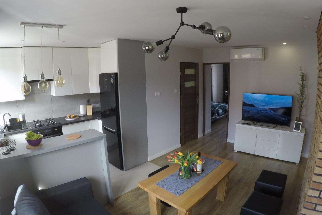 Appartement Apartament Bieszczady à Ustrzyki Dolne Extérieur photo